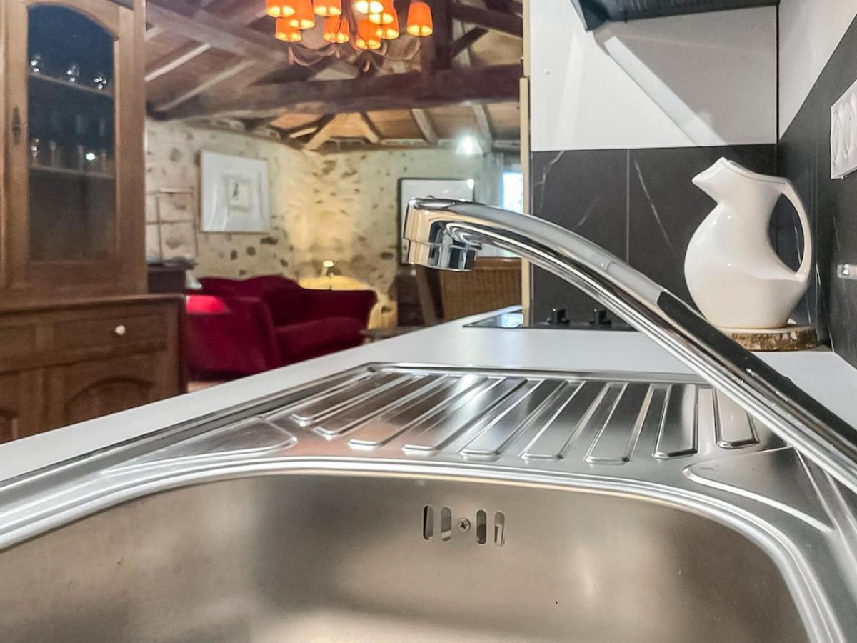Le Clos Des Ecorcins - Terrasse - Parking Prive Saint-Amand-sur-Sevre Zewnętrze zdjęcie